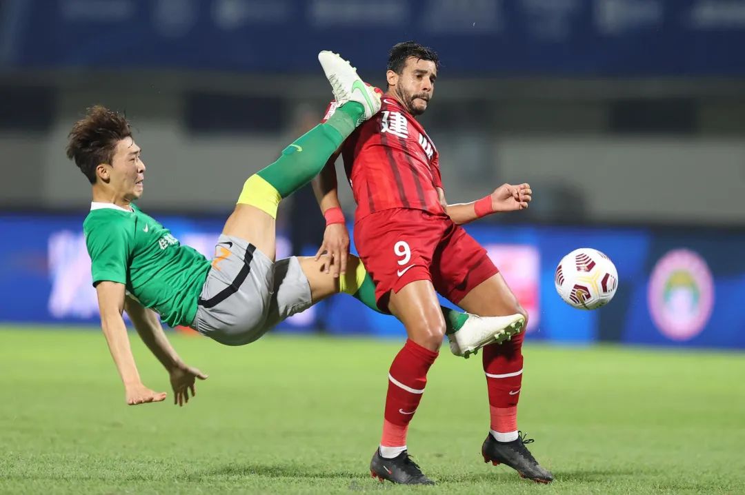 关于国际比赛日欧超杯焦点战,深圳男篮内部沟通,引发热议,高层口径保持一致的信息 关于国际比赛日欧超杯焦点战,深圳男篮内部沟通,引发热议,高层口径保持一致的信息